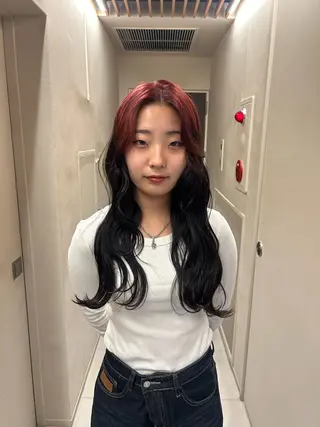 ロング 🐈⬛ブリーチ カラー特化🐈⬛彩のヘアスタイル