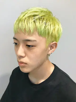 ショート カラー メンズ VIRETTA所属・山下 亮輔のヘアスタイル