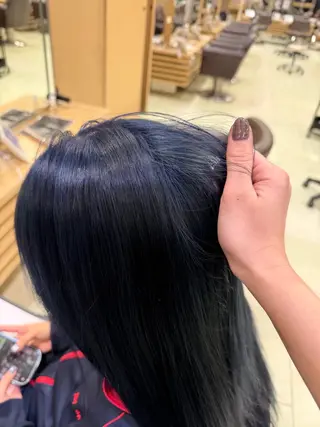 カラー デザインカラー/ eye/栞のヘアスタイル