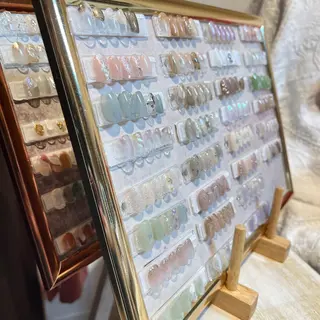 ネイル フリーランス¨̮⃝ ネイリストOKADAのネイルデザイン