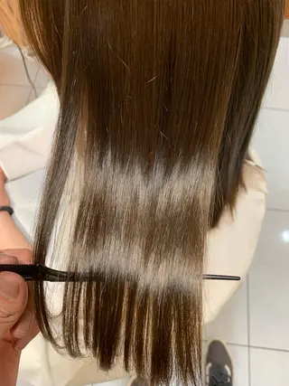 セミロング 髪質改善/縮毛矯正 /ブリーチ矯正/岡部のヘアスタイル