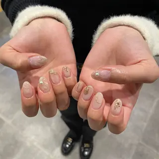 ネイル アンジェリカミッシェル関内店所属・内海 千尋のネイルデザイン