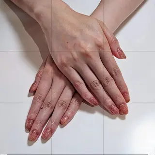 ネイル WALNUT eyebrow&nail所属・WALNUT くるみの眉毛・アイブロウイメージ