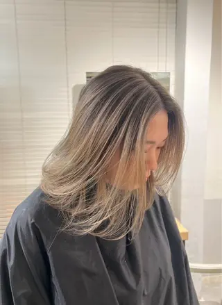 ミディアム カラー ROBIN所属・指名数No.1 /NAOYAのヘアスタイル