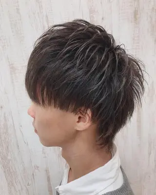 メンズ ファミールヘア所属・メンズパーマ波巻き 🌳大森悠登🌳のヘアスタイル