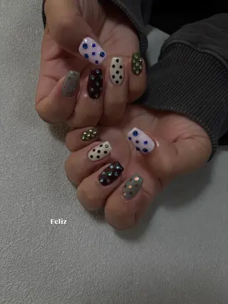 ネイル Feliz所属・Feliz 楽しいネイルサロンのネイルデザイン