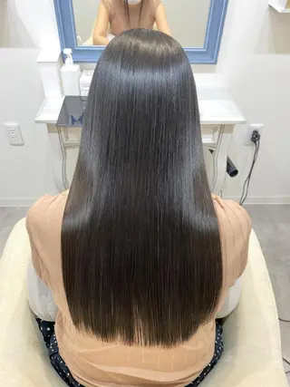 ロング ✨髪質改善が大好評✨ 美容室lic近藤✨のヘアスタイル