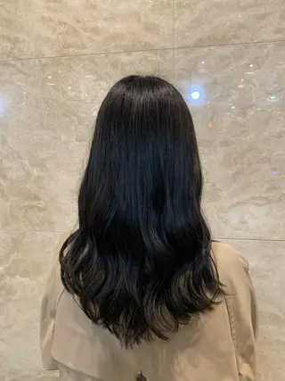 ロング カラー 中島 由理菜のヘアスタイル