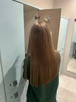 カラー GEM/ hinanaのヘアスタイル