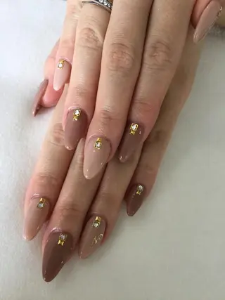 ネイル 💎🐰 saki. m 🐰💎のネイルデザイン