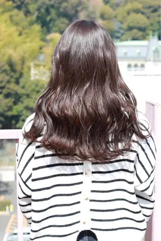 ロング カラー Viage （ビアージュ）のヘアスタイル