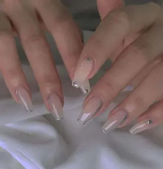 ネイル Oomiya 服部のネイルデザイン