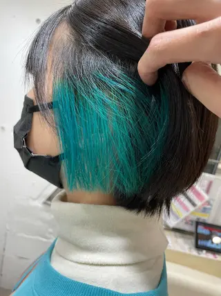 ショート カラー カラーが上手い 辻悠月のヘアスタイル