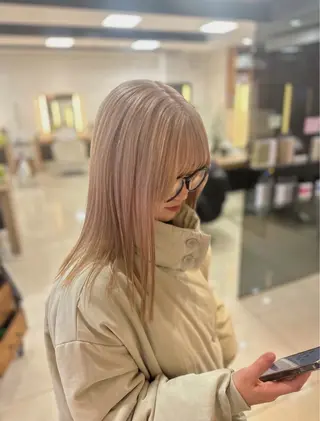 セミロング カラー ブリーチカラー/ベー ジュ/Hono🦖のヘアスタイル