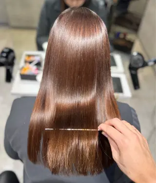 _WHITE 鳳店 小谷 朝飛のヘアスタイル