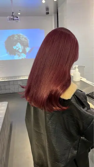 カラー ブリーチカラー×艶 🍨mihoのヘアスタイル