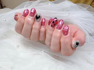 ネイル 高島 夏海のネイルデザイン