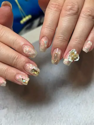 LINON所属・【LINON】 airiのネイルデザイン