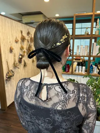 セミロング ヘアアレンジ 早坂 さくらのヘアスタイル