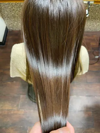 ロング 髪質改善・艶カラー HIROTOのヘアスタイル