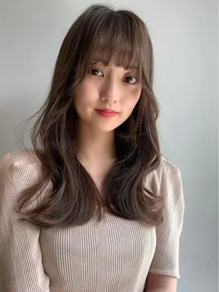 ミディアム カラー 透明感/オリーブ/ グレージュ/YUKAのヘアスタイル