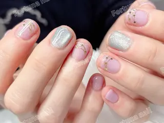 ネイル Nail •Head スパFortunaのネイルデザイン