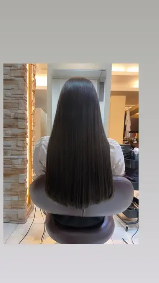 ロング 🎀透明感カラー 🐈ナズナのヘアスタイル