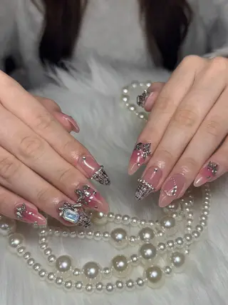 ネイル DEMAIN- 🌹のネイルデザイン