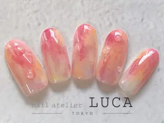 ネイル ネイルアトリエルカ スタッフのネイルデザイン