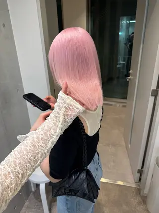 ミディアム カラー ハイトーン/ピンク カラー/めい🎀のヘアスタイル