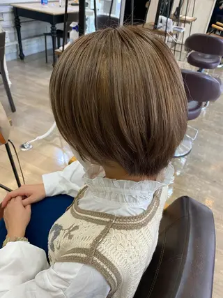 ショート ELEN 新百合ヶ丘のヘアスタイル