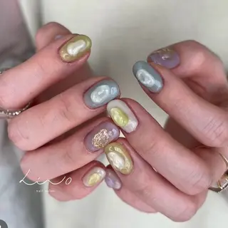 ネイル lino大阪本町店所属・lino 大阪本町店のネイルデザイン