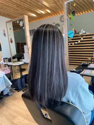 ロング カラー 関口 友行のヘアスタイル