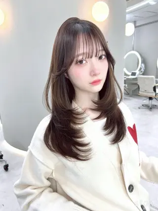 ロング i.＋sapporo所属・🩶韓国ヘア🩶 くびれ❤︎顔まわりのヘアスタイル