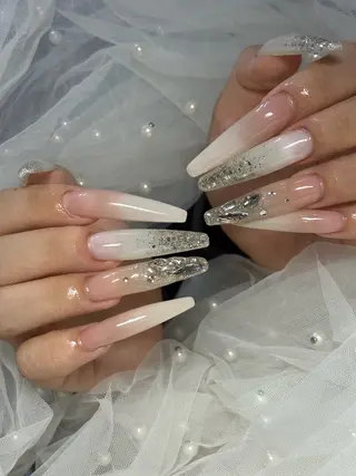 ネイル ✴︎ Delightのネイルデザイン