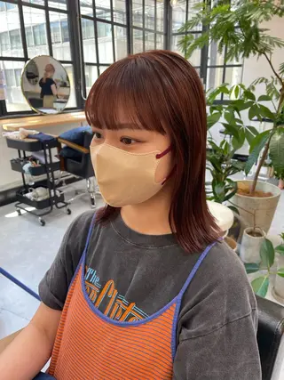 ミディアム カラー 高梨 菜々のヘアスタイル