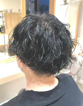 ショート パーマ メンズ 低ダメージ施術/ 🐮牛木 史裕🐮のヘアスタイル