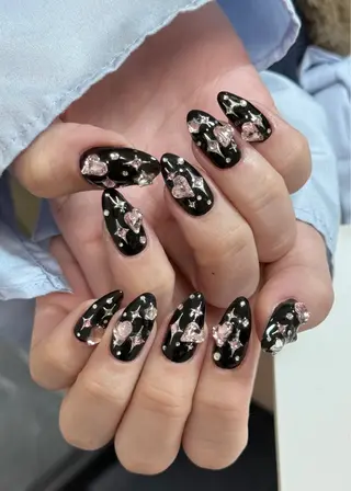 ネイル momo  ネイル蒲田ミカ所属・モリキ momoのネイルデザイン