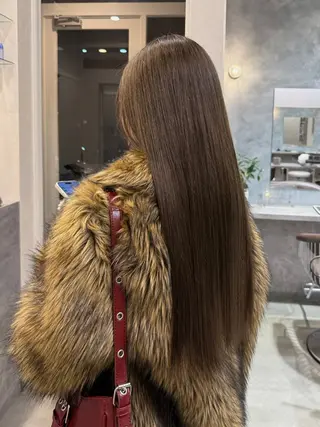 ロング 山元 くるみのヘアスタイル