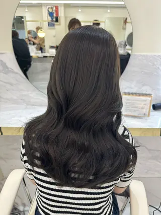 セミロング 似合わせレイヤーカッ ト🩶瀧本美咲のヘアスタイル
