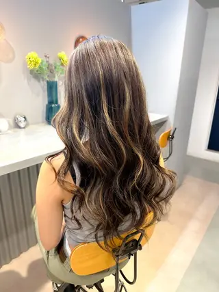 ロング カラー 💖ハイライト/ハイ トーン💖MIKIのヘアスタイル