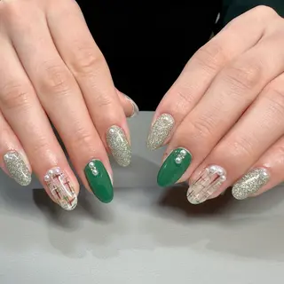 ネイル MO MO🐻のネイルデザイン