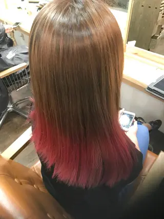 セミロング カラー 伊藤 優希のヘアスタイル