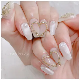 ネイル ＶＩＶＩ nailsalonのネイルデザイン