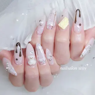 ネイル nailsalon sissy所属・sissy hatsuneのネイルデザイン