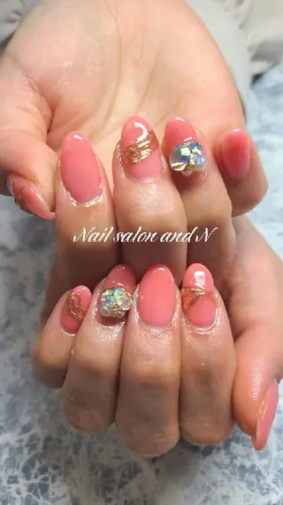 ネイル and Nのネイルデザイン