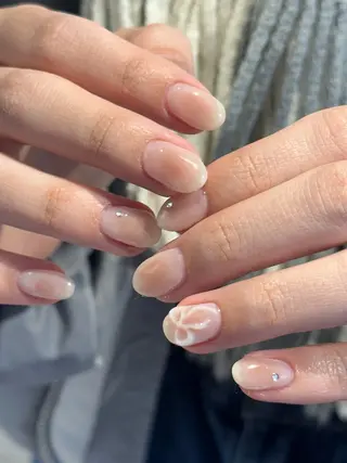 ネイル 🎀韓国レイヤー特化 🎀ベージュ/ミクのヘアスタイル