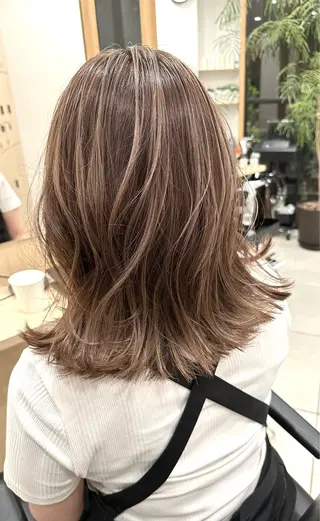 カラー 長谷川 大貴のヘアスタイル