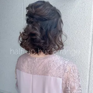 ミディアム ヘアアレンジ カラーパティシエ facce🌼ikoのヘアスタイル