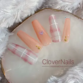 ネイル 自宅ネイルサロン クロバーネイルのネイルデザイン